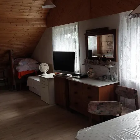 Apartamento Geraeumiges Loft Mit Parkplatz Auf Dem Gelaende Altenstadt (Swabia)